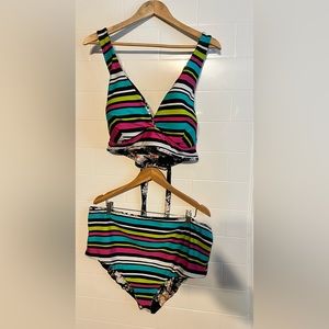 Torrid size 4 reversible two piece